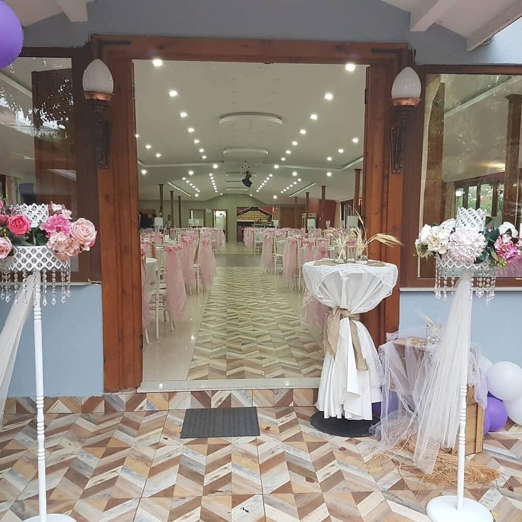 Çamlık Bahçe kapalı salon