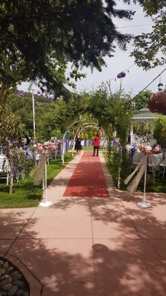 Çamlık Bahçe kır bahçesinde düğün
