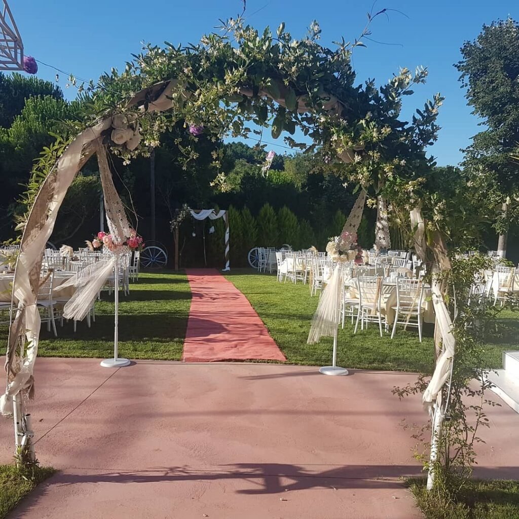 Çamlık Bahçe kır bahçesinde düğün